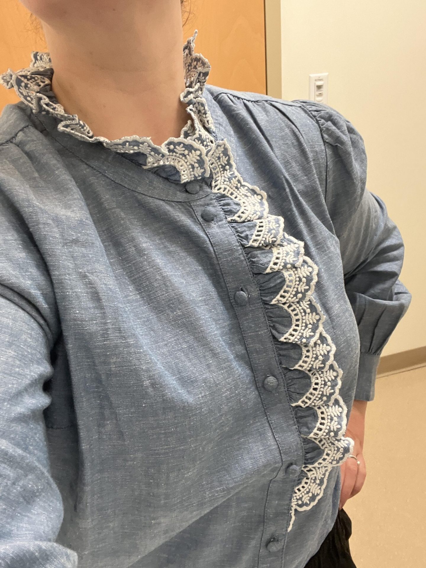Sezane Chlo Shirt in Chambray review