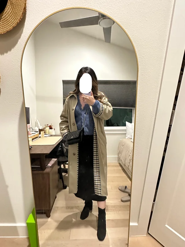 Clyde Trench Coat - Sezane - Details - Unvarnished Clothing